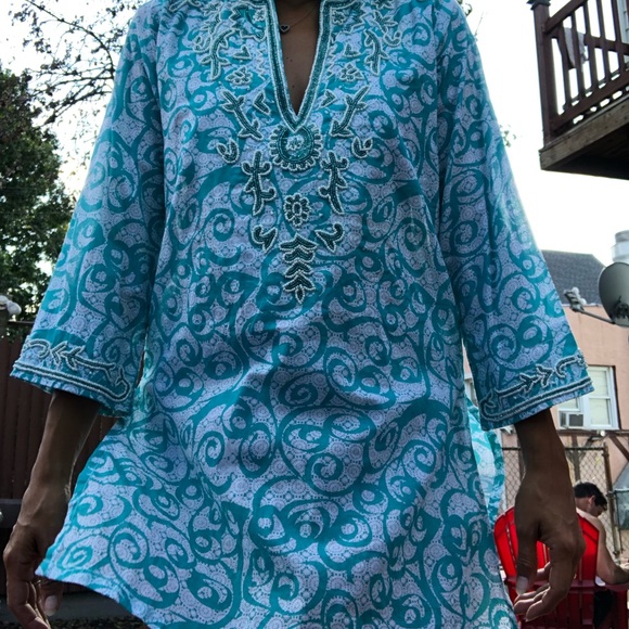 Barbara Gerwit 3/4 embellished sleeve cover up - Picture 2 of 9